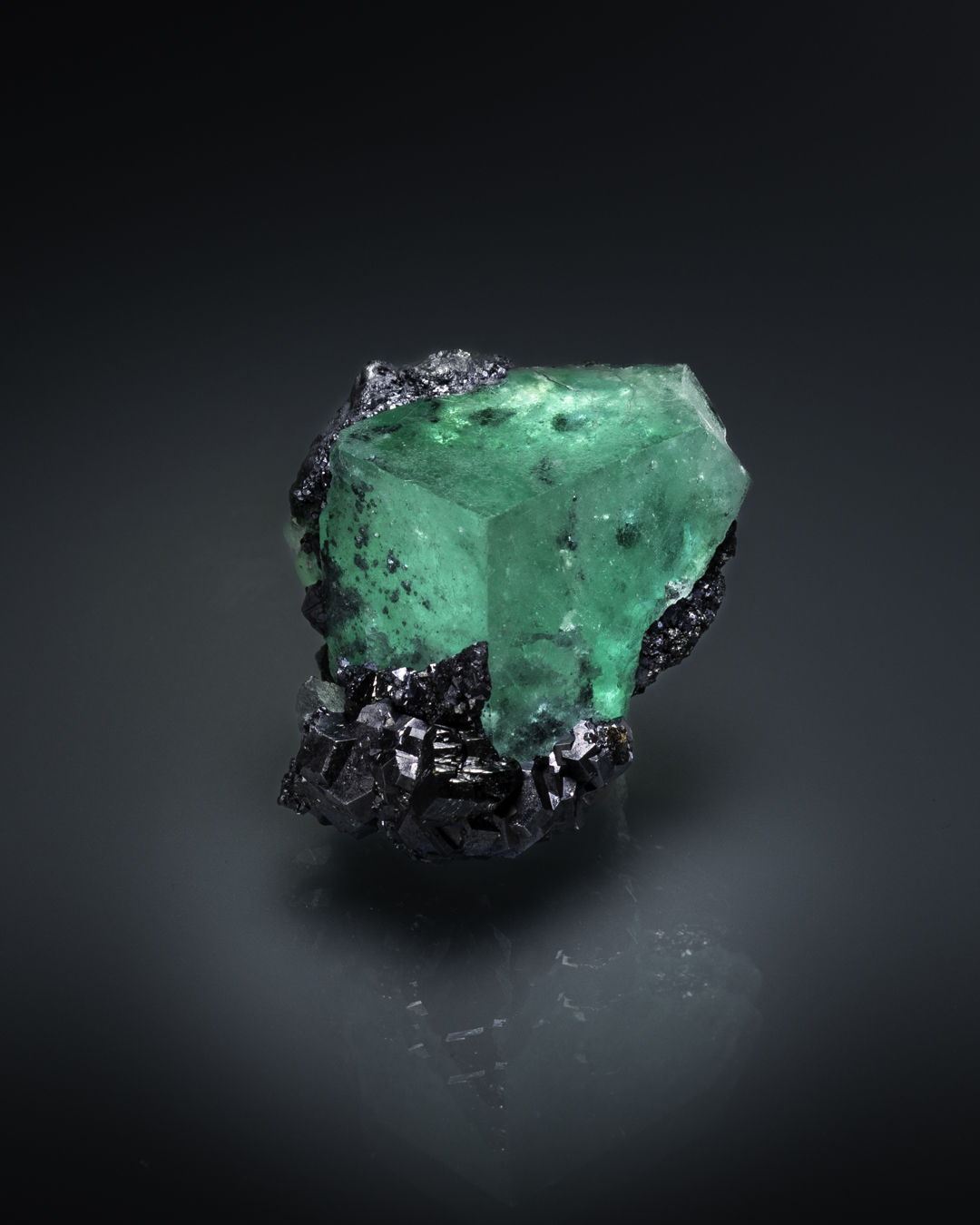 Fluorite – Milpo, Peru